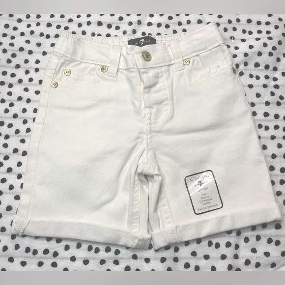 7 For All Mankind Off White Toddler Denim Shorts Size 24 Months NWT - Picture 1 of 8